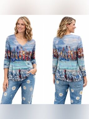 Abstract Cityscape V-Neck Long Sleeve Top - Multicolor